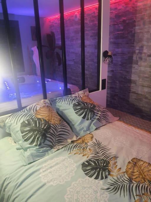 Superbe appartement avec jacuzzi et extérieur Perpignan Extérieur photo