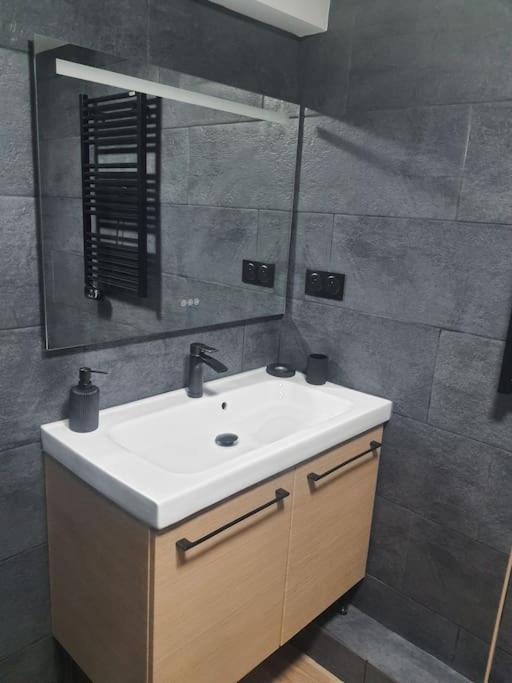 Superbe appartement avec jacuzzi et extérieur Perpignan Extérieur photo