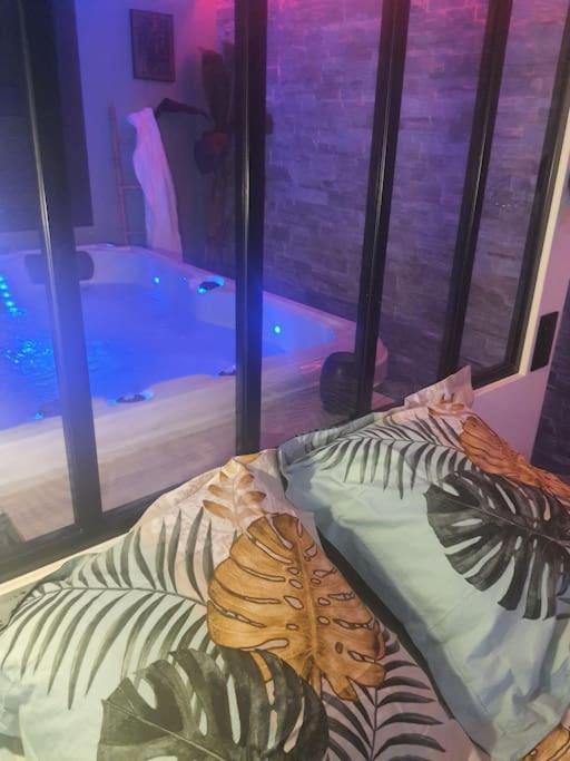 Superbe appartement avec jacuzzi et extérieur Perpignan Extérieur photo